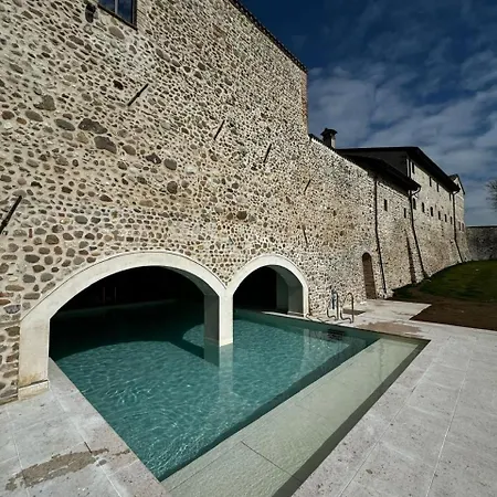 Relais Corte Baruzzo Volta Mantovana