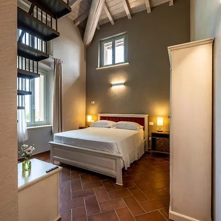 Relais Corte Baruzzo Volta Mantovana