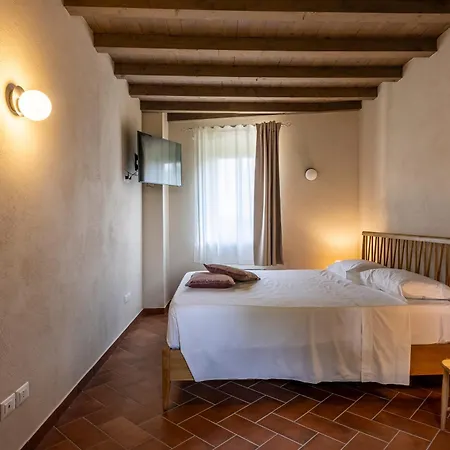 Relais Corte Baruzzo Hotel Volta Mantovana
