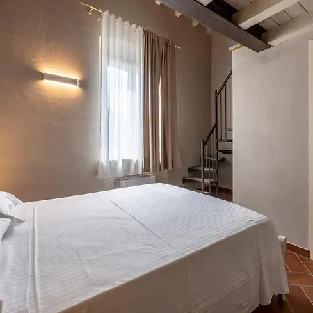 Relais Corte Baruzzo Volta Mantovana