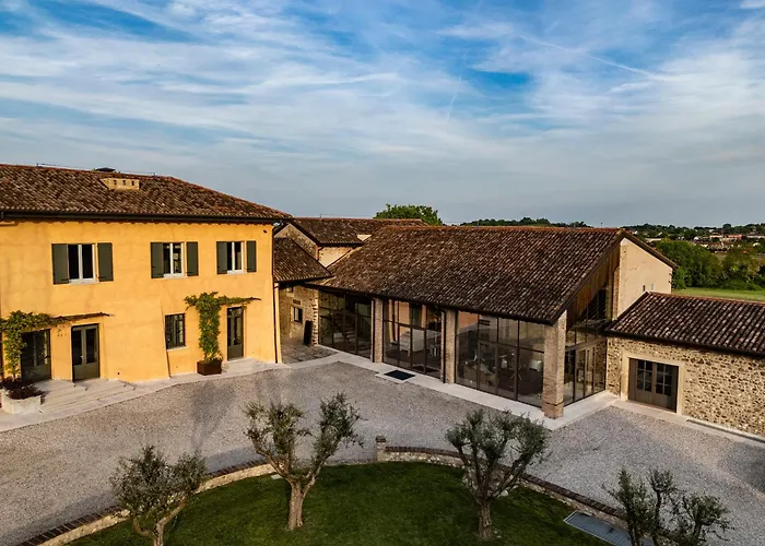 Relais Corte Baruzzo Hotel Volta Mantovana